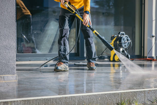 Garage Pressure Washing in Franconia, VA